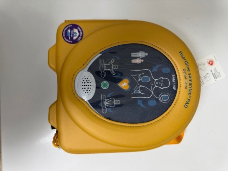 VENDO DESFIBRILADOR SAMARITAN PAD 350 P 550€