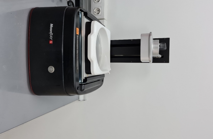 Impresora de Resina para Laboratorio modelo Moon Ray oferta